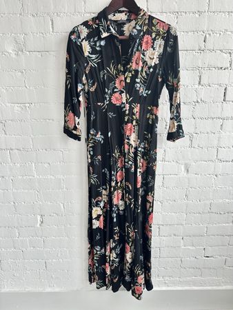 Schwarzes Zara Blusenkleid mit floralem Muster / Gr. M