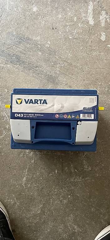 Batterie: Neue Starterbatterie  – Usato da Wangen SZ venduto da Flupo74