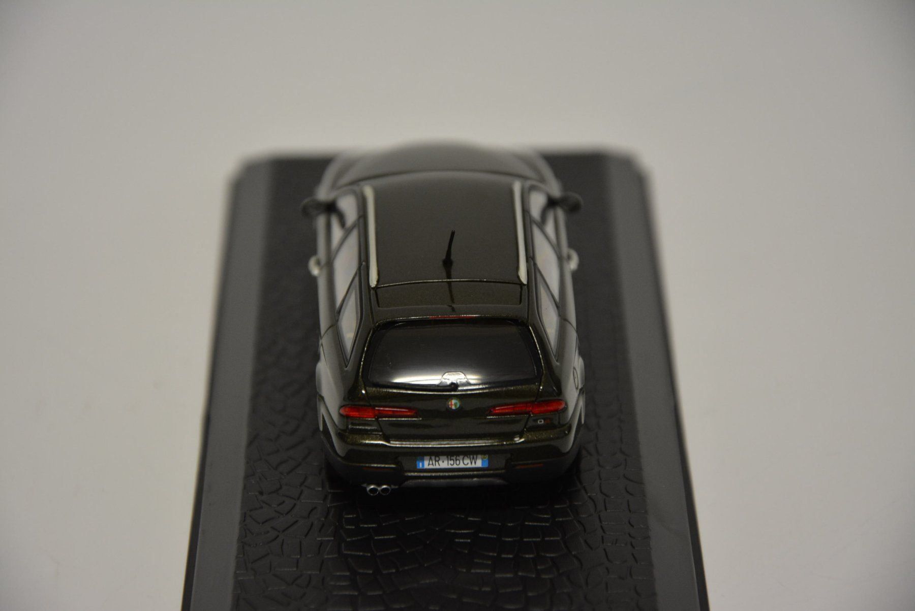 Minichamps Modellini d'auto: Alfa Romeo 156 Crosswagon, 2004 , 1:43 – Nuovo (secondo la descrizione) da Goldach venduto da Feivel9 8