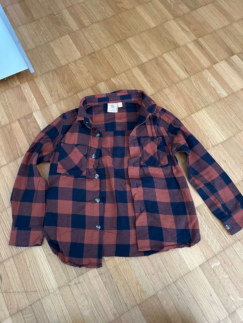 H&M Camicie, T-shirt & Polo: Kinder Hemd – Usato da Zug venduto da uri_z6fm