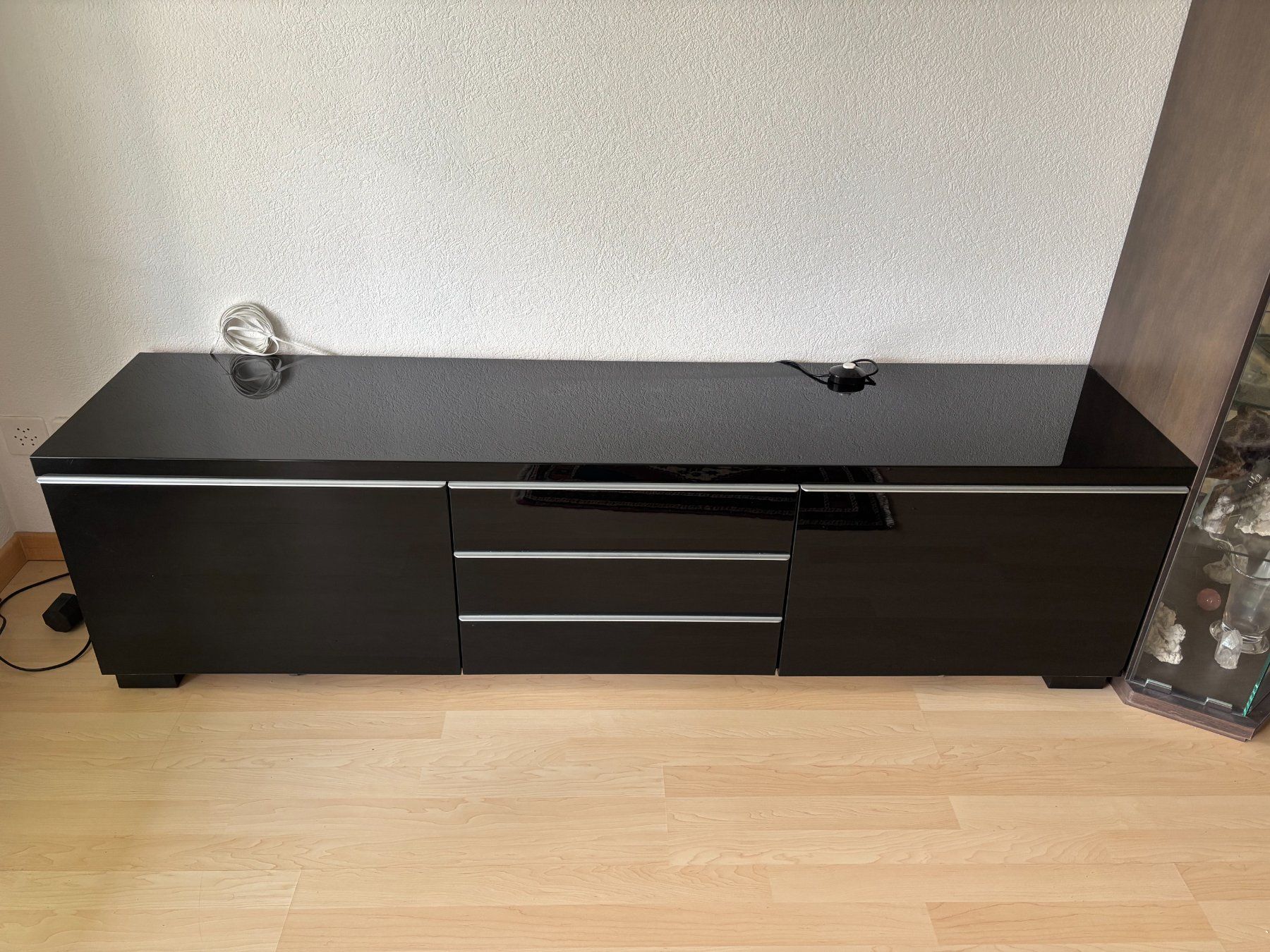 TV Möbel: TV Möbel / Kommode Hochglanz Schwarz, Elegant – Gebraucht aus Aesch ZH von rcg987