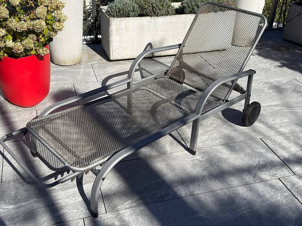 Chaises longues: Sonnenliege – D'occasion à Rorschacherberg par mondrian01 1