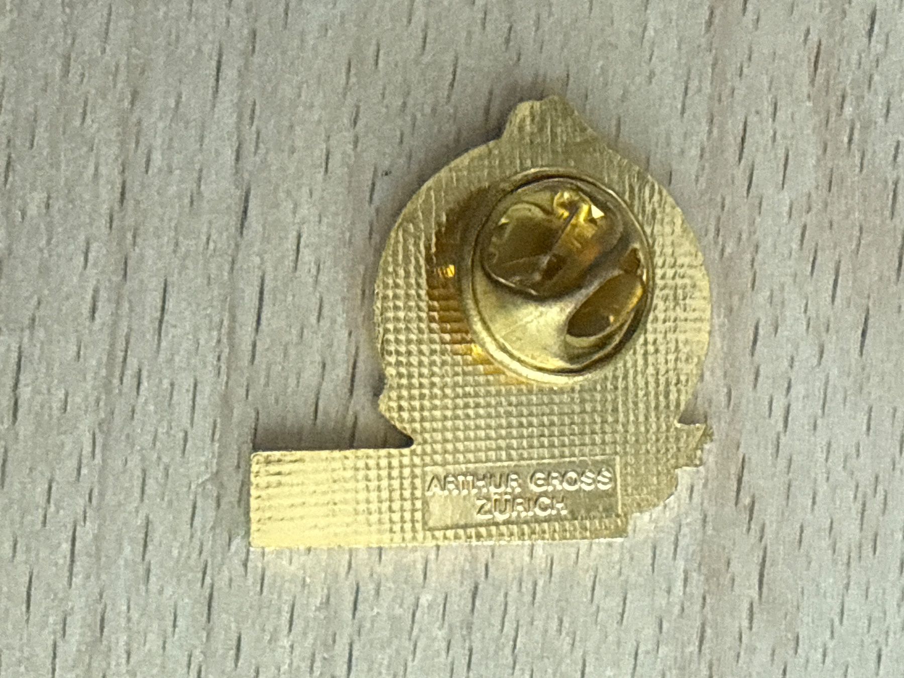 Placchette & Badge: Pin Santa Claus 94 Hewlett Packard – Usato da Glattbrugg venduto da Schweigmatt 1