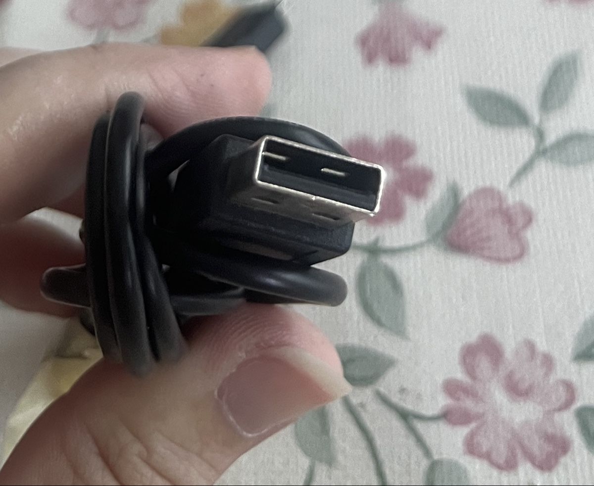 Câbles: Câble USB A - Micro B - 1m50 – D'occasion à Corpataux par leajsl 2