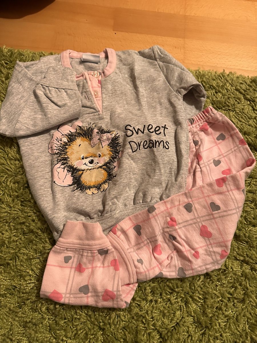 Lotti & Set di vestiti: Set Mädchen Grösse 86, Süsse Outfits – Usato da Effretikon venduto da Soul23