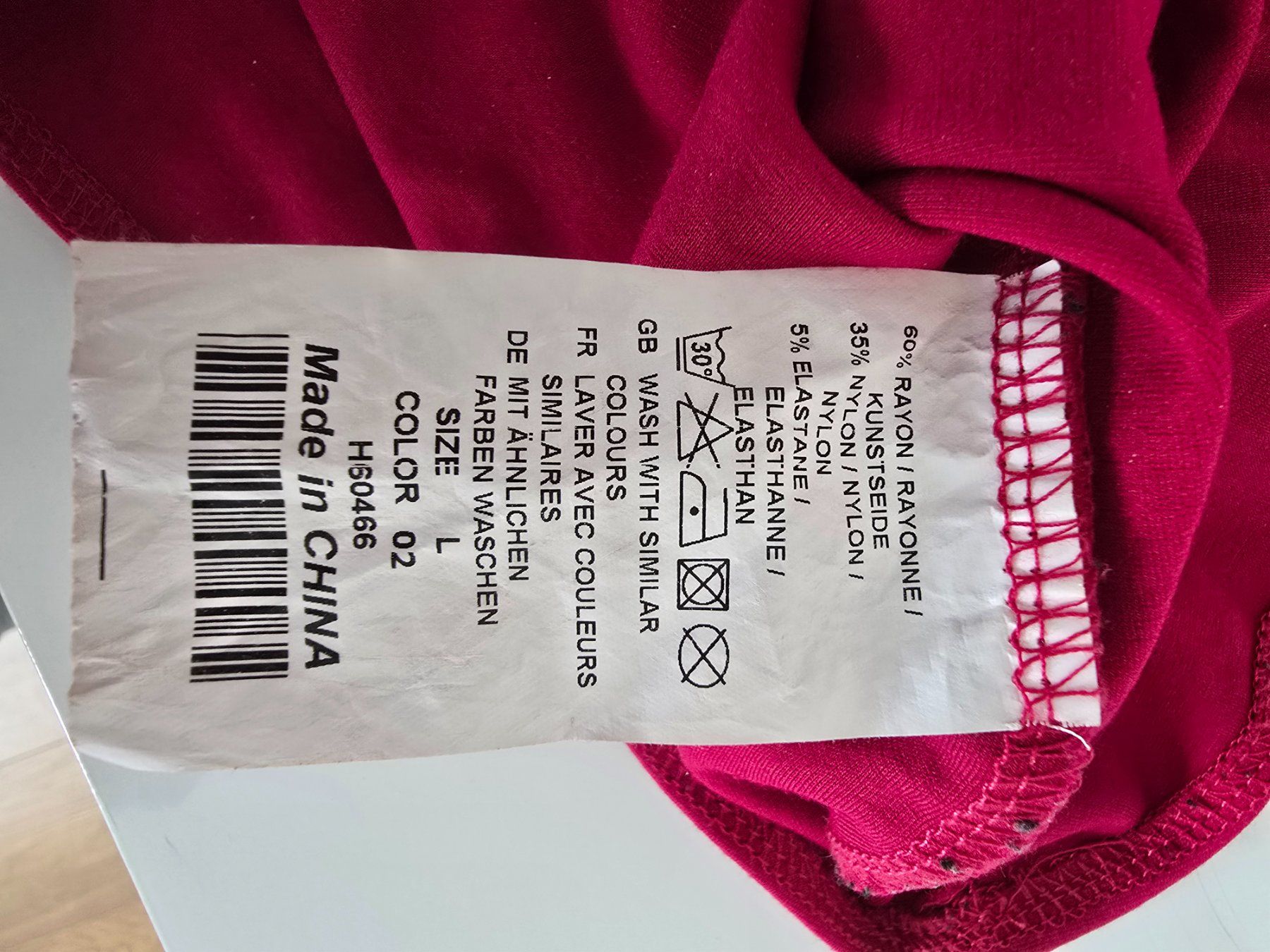 Gonne: Mini jupe rouge Yendi – Usato da La Chaux-de-Fonds venduto da Cokecollection 3
