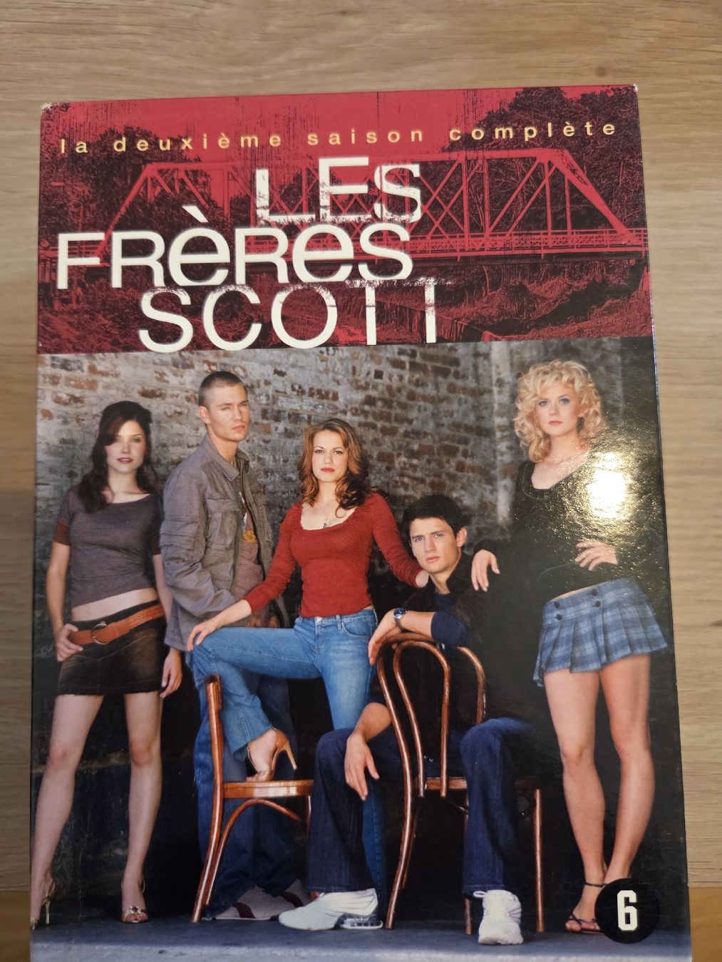 Tutti i DVDs: DVD les frères Scott saison 1+2+3 – Usato da Tramelan venduto da mic_5lzm 1