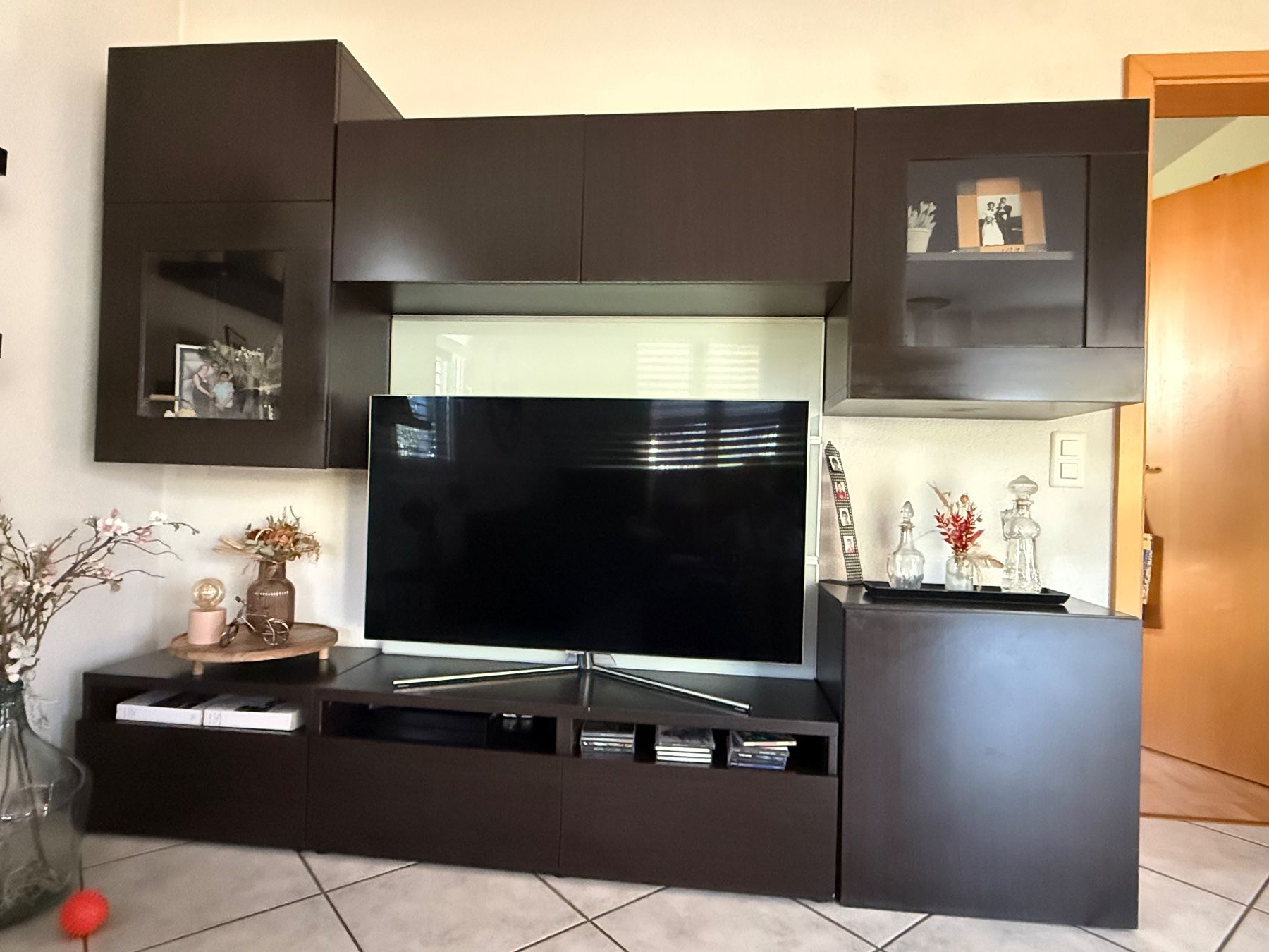 Ikea Buffets: Meubles de salon Tv – D'occasion à Salavaux par mir_shr7 1