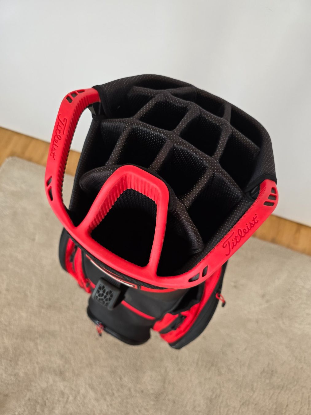 Titleist Borse: Sac de golf chariot Titeleist – Usato da Vevey venduto da jph01 1