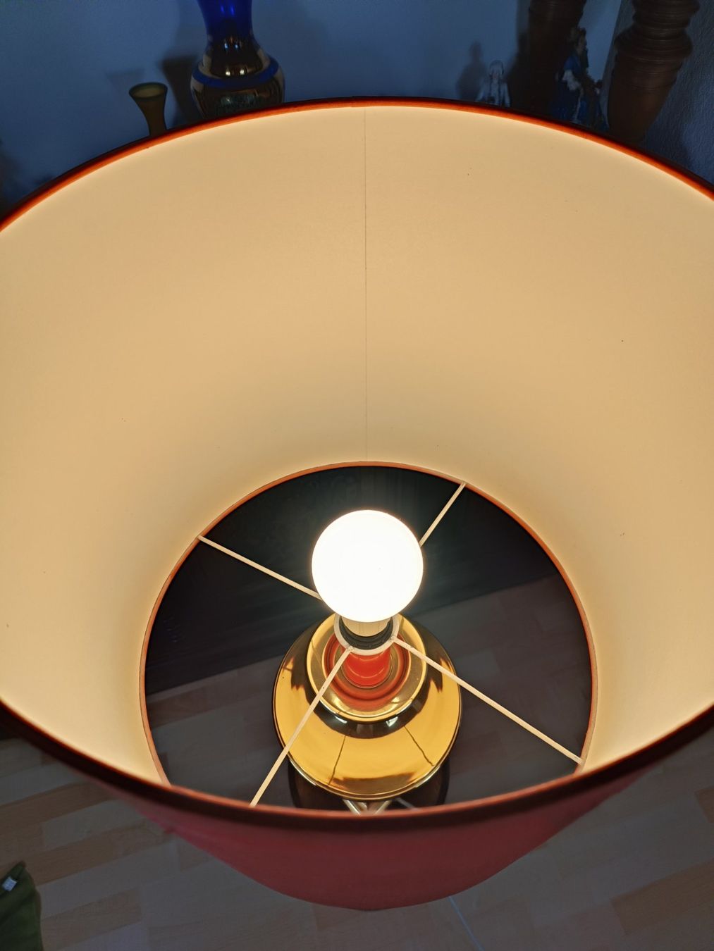Lampade: Tischleuchte im Mid-Century-Modern-Stil – Usato da Steffisburg venduto da ZeitReise_ 5