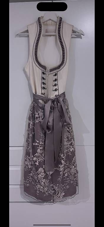 Vestiti: Krüger Dirndl Grösse 40 – Usato da Thundorf venduto da phi_rwp6