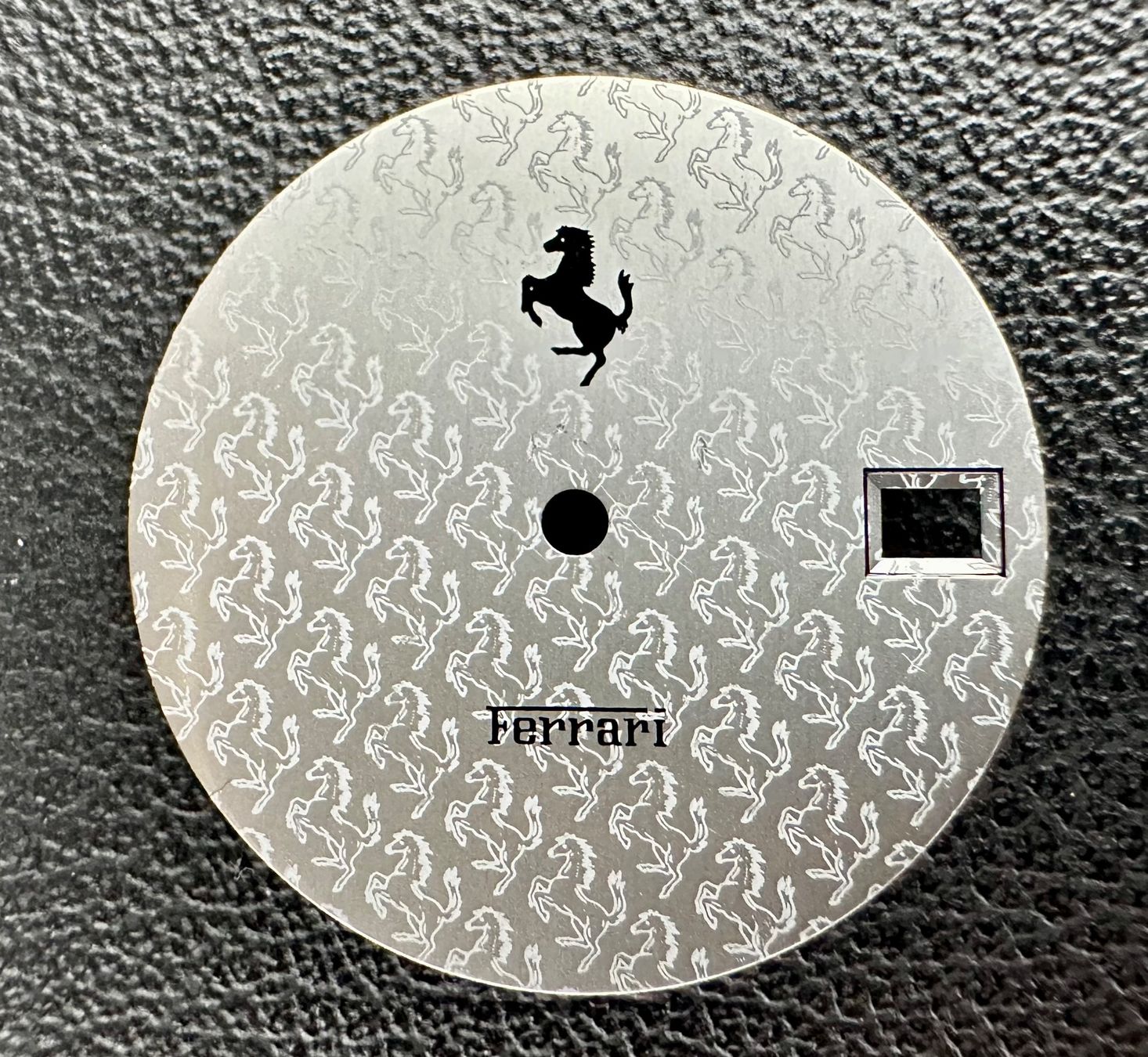 Swiss Orologi: FERRARI - CADRAN  24 mm - NOS – Nuovo (secondo la descrizione) da Conthey venduto da advisia
