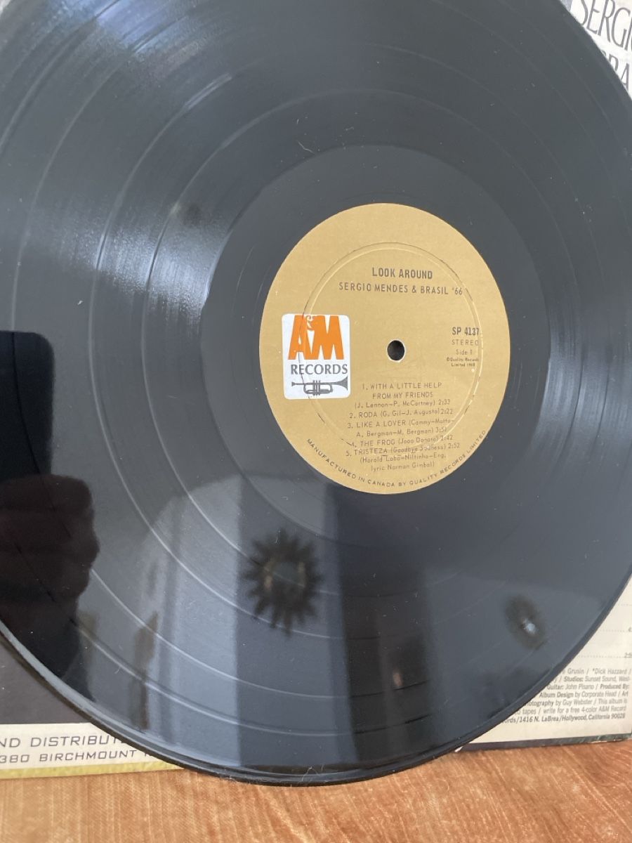 Dischi in vinile: Sergio Mendes & Brasil '66 - Look Around LP A&M Records – Usato da Steinmaur venduto da Eastwing 5