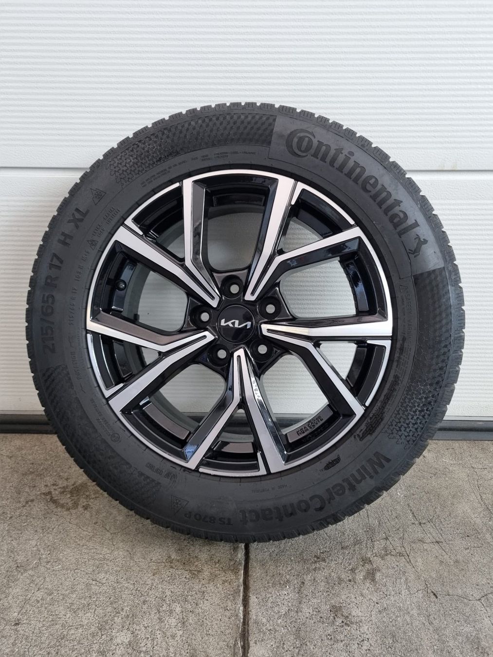 Pneumatici & Ruote complete: Kia Sportage Winterräder – Usato da Kirchdorf AG venduto da Cartastic_AG 4