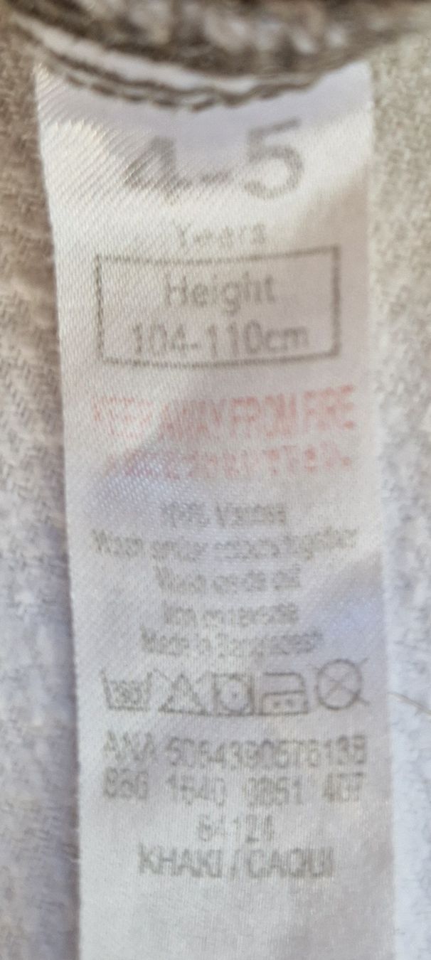 Pantaloni: Short, Gr. 104 – Usato da Muri b. Bern venduto da rol_xtf8 2