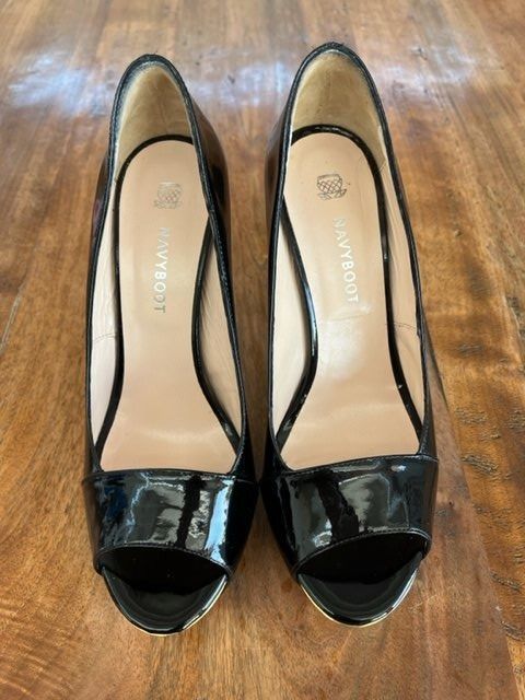 Navyboot Scarpe da donna: Pumps Peeptoes Navyboot – Nuovo (secondo la descrizione) da Bözberg venduto da JRose19