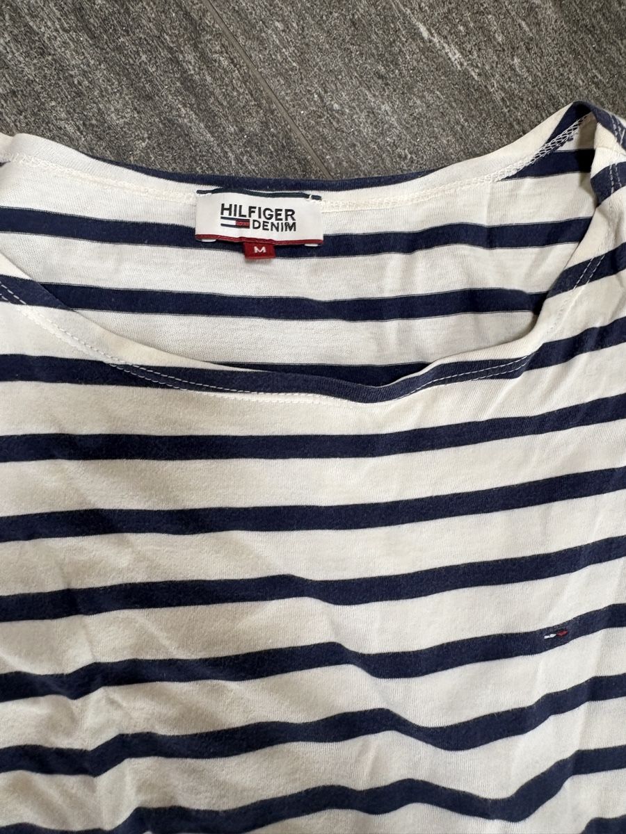Tommy Hilfiger Kleider: Robe Hilfiger – Gebraucht aus Lausanne von Soins