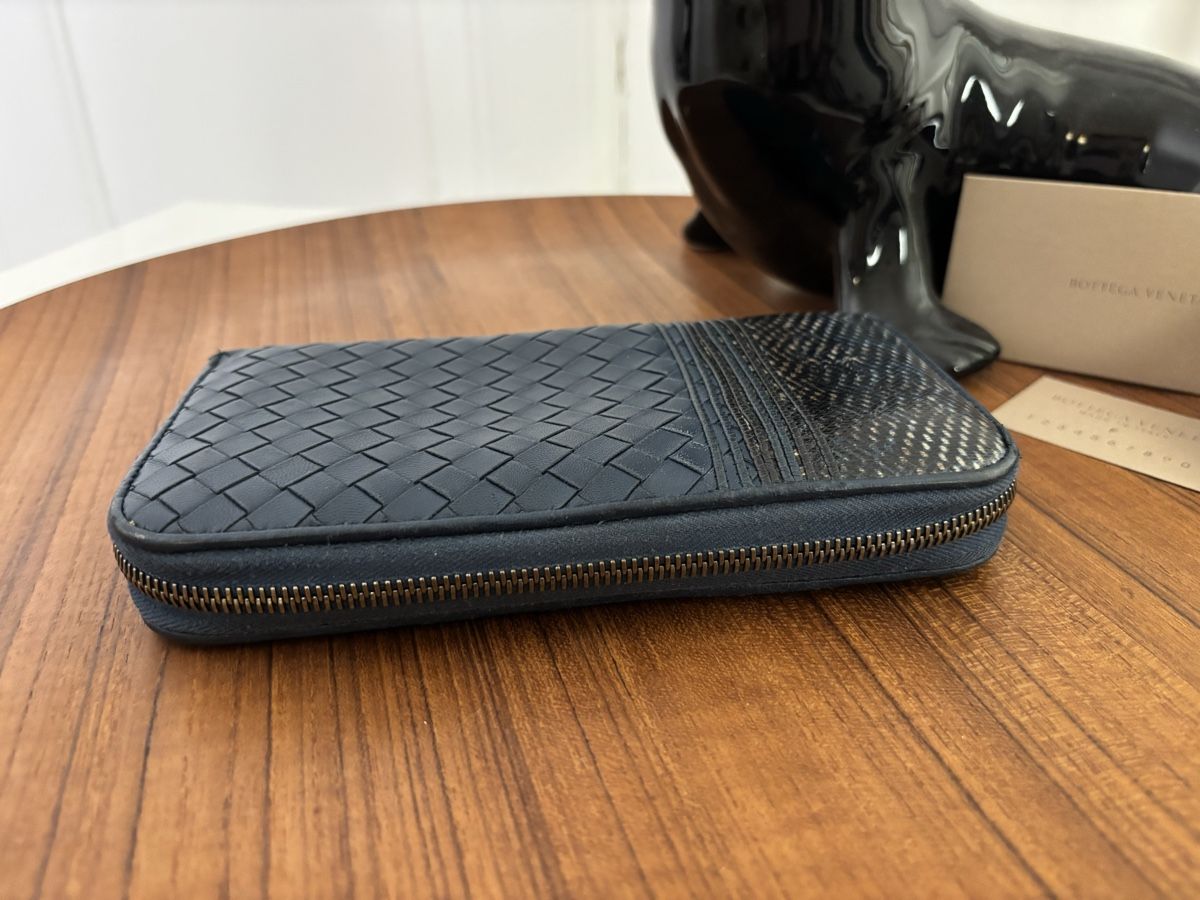 Bottega Veneta Portafogli: NP950frs! Bottega Veneta Wallet Intrecciato Navy Python – Nuovo (secondo la descrizione) da Winterthur venduto da Atelier.W.Maison 3