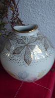 Alte  Vase mit Gold verarbeitet