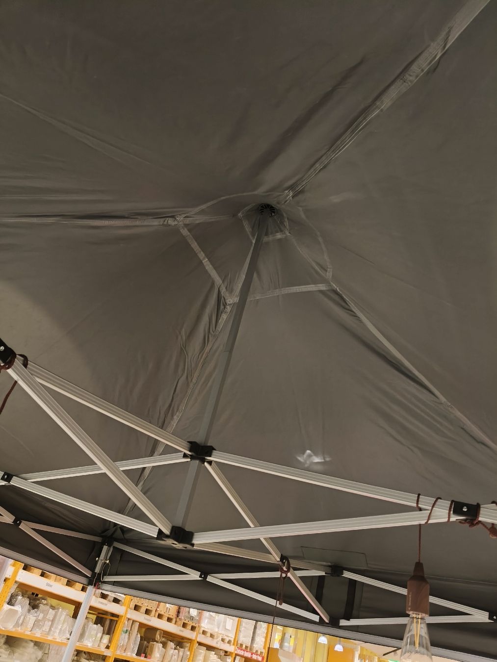 Tentes & Pavillons: Festzelt 3x3x3.4 – D'occasion à Zwingen par inf_2blh 3