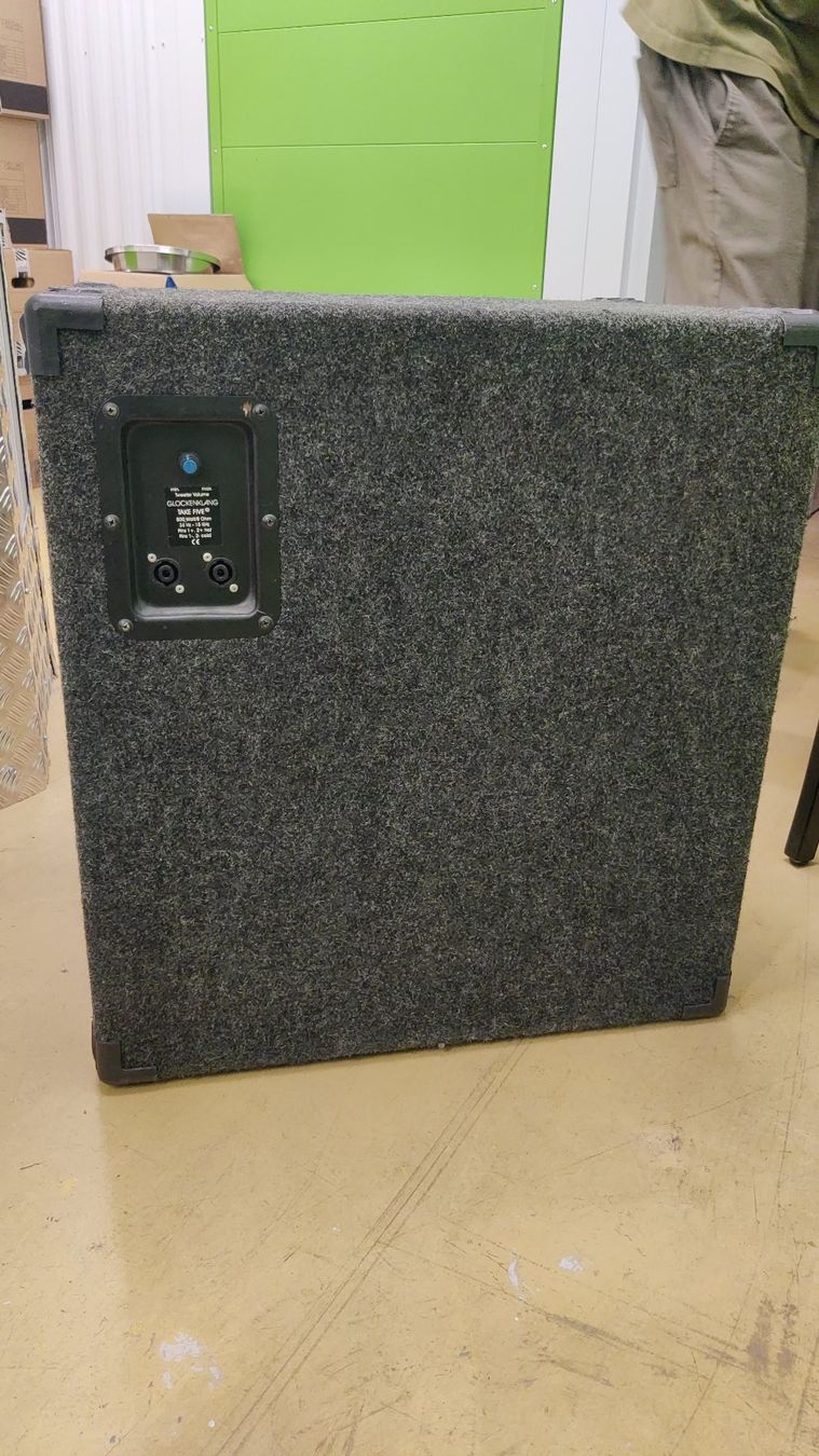 Casse acustiche: Glockenklang Take 5 Bassbox 4x10" – Usato da Basel venduto da birdseyes_used_gear 1