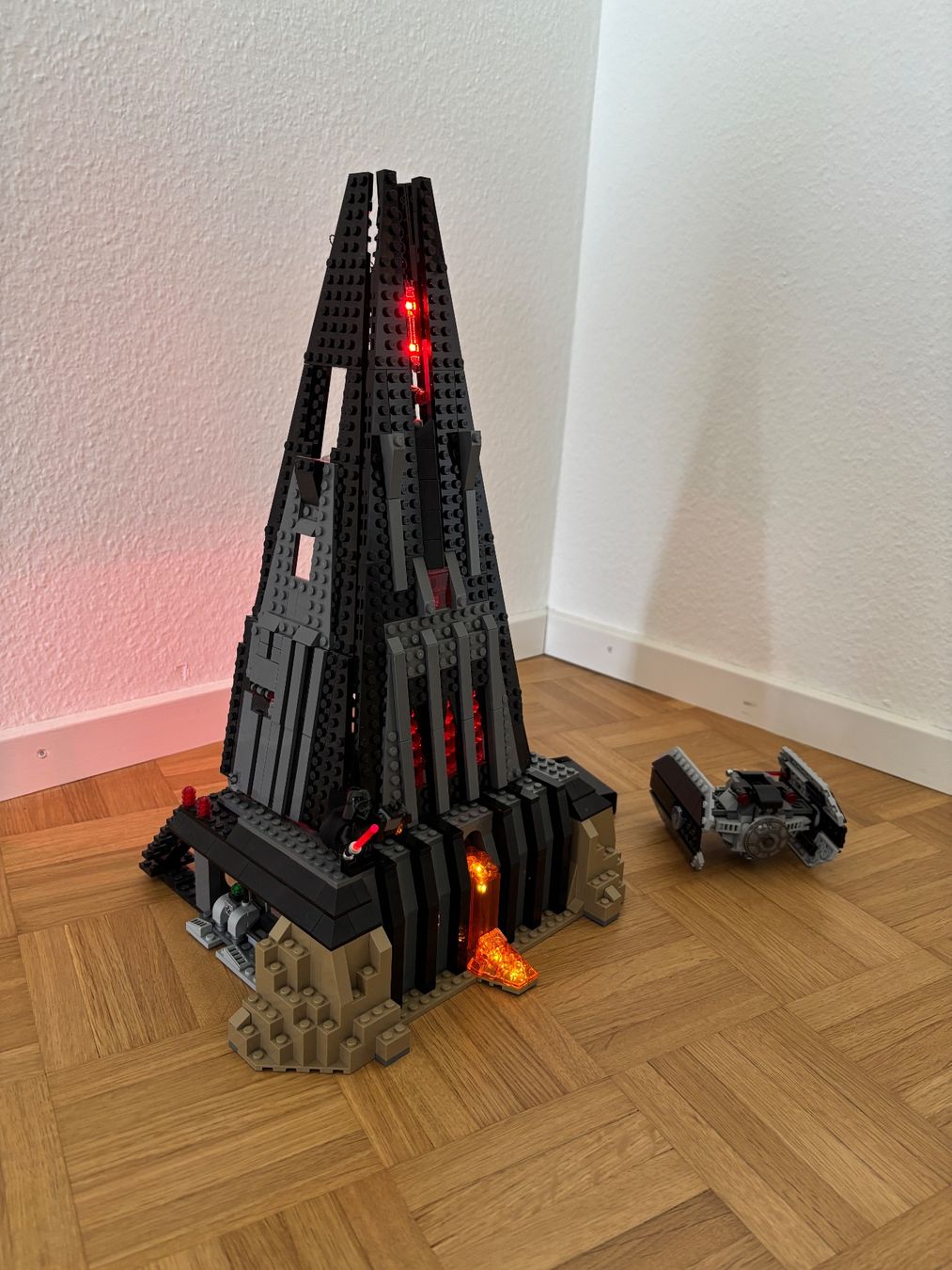 Lego Giocattoli: LEGO Star Wars Darth Vader's Castel 75251 – Usato da Sempach venduto da Fox72 3