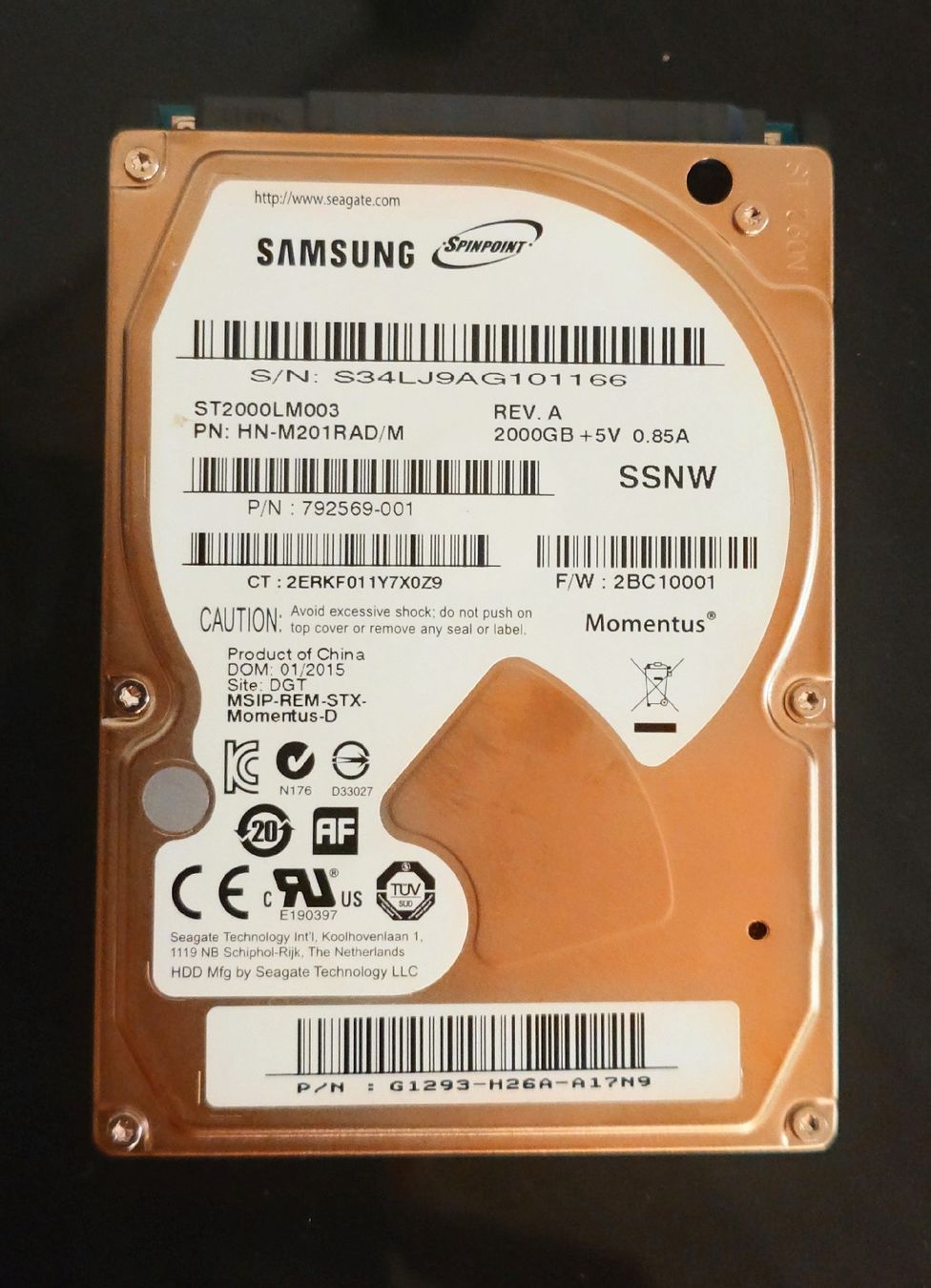 Samsung Harddisks: Samsung Festplatte 2TB | 2,5" | ST2000LM003  – Defekt aus Ennetmoos von Faders 2