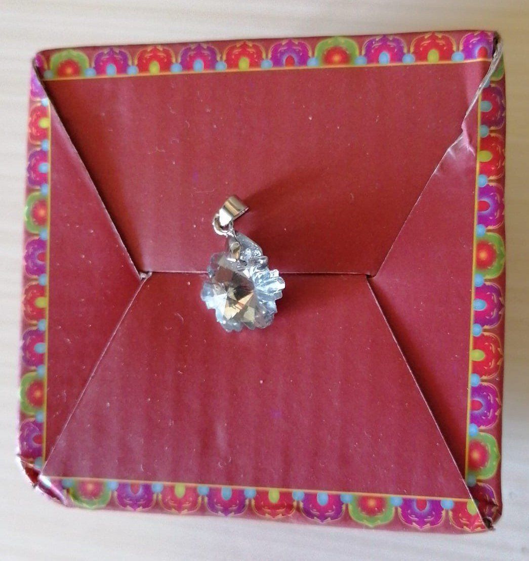Pendentifs: Modeschmuck, Anhänger – D'occasion à Grächen par Hel7890