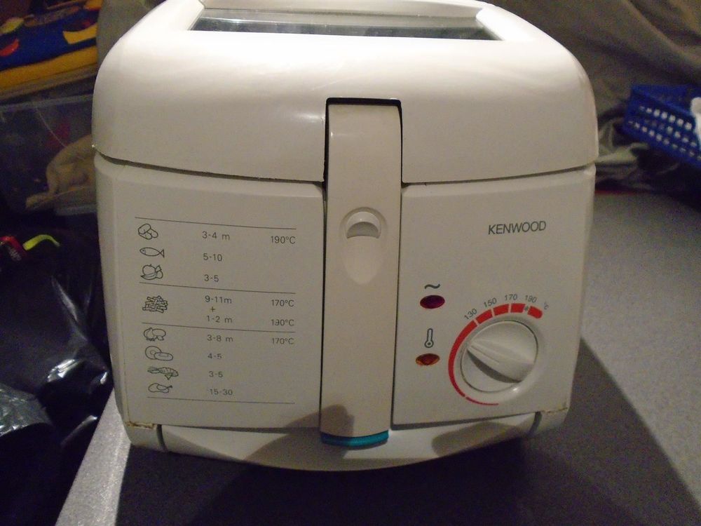 Friteuse Kenwood DF 550, weiss