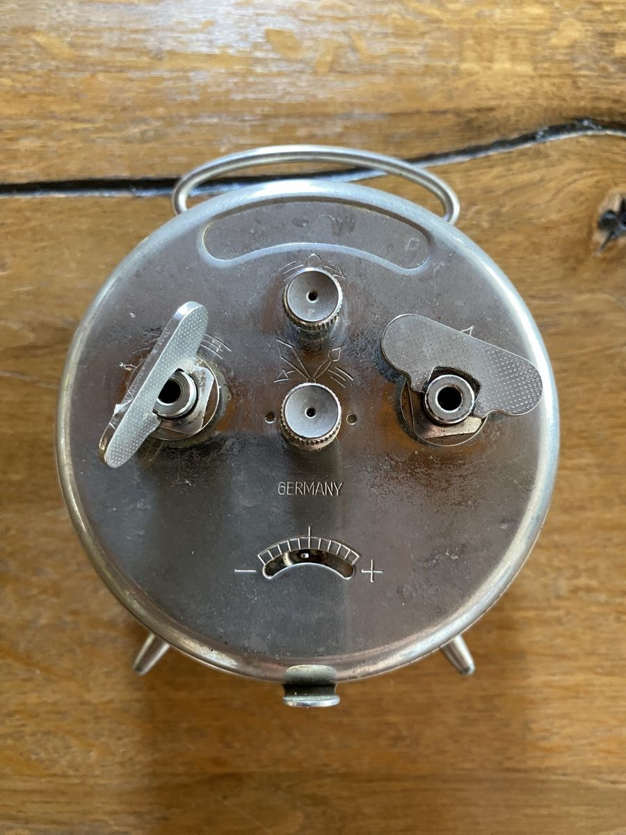 Junghans Wecker: Vintage Wecker Junghans – Gebraucht aus Zimmerwald von Holzdata1 2