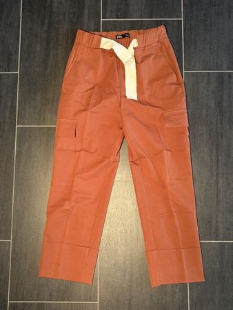 Zara Cargo Hose orange Grösse XS neuwertiger Zustand