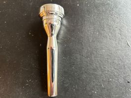 Trompetenmundstück Stork Custom Vacchiano 7B