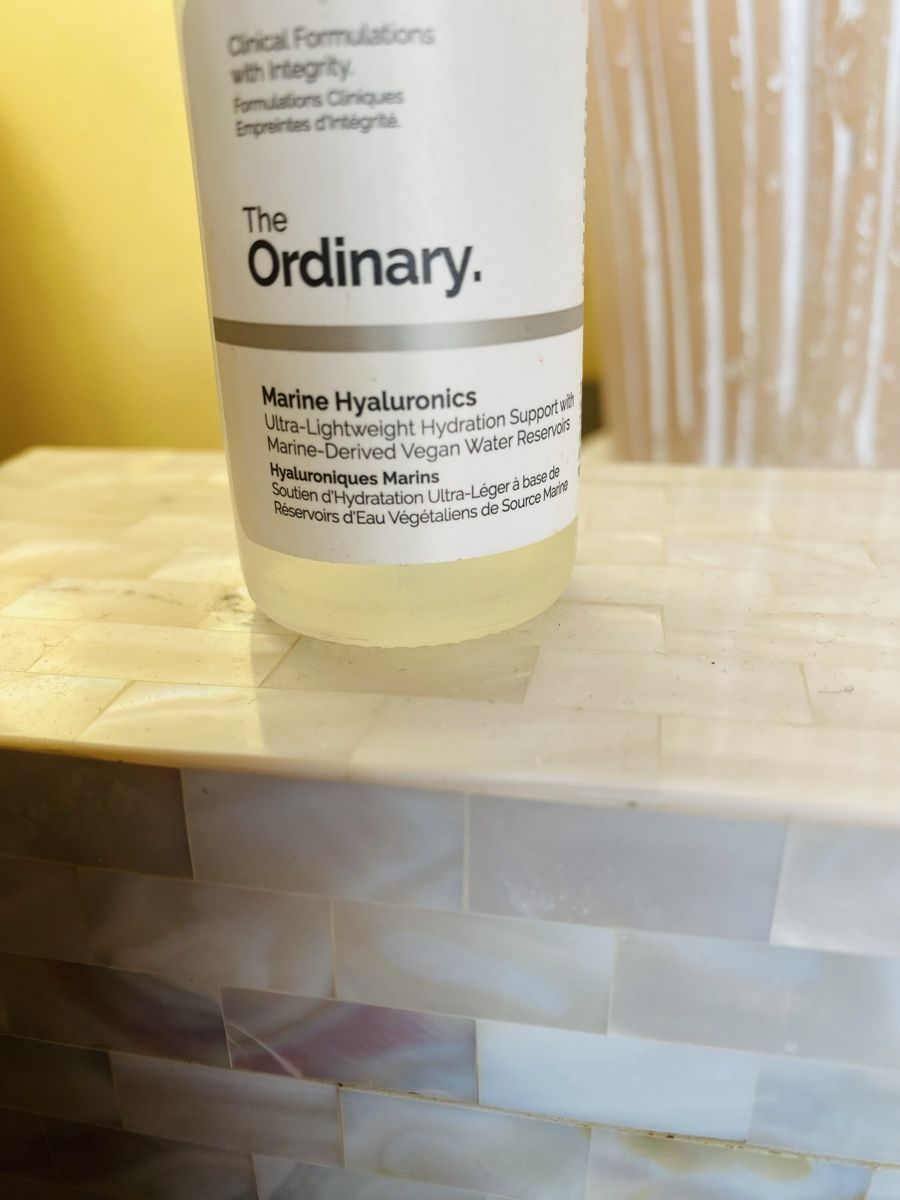 Gesichtspflege: The Ordinary Marine Hyaluronics Support hydratation – Gebraucht aus Belmont-sur-Lausanne von chu_vxf5 1