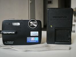 Olympus µ550WP Waterproof