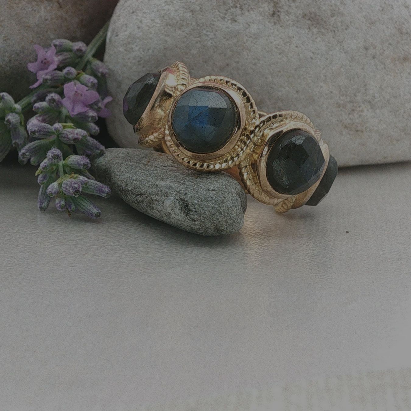 Olga Ribler Anelli: Statement Silber Ring 925 Grösse 55 mit Labradorite – Nuovo (secondo la descrizione) da Luzern venduto da Schmuckoutlet 2