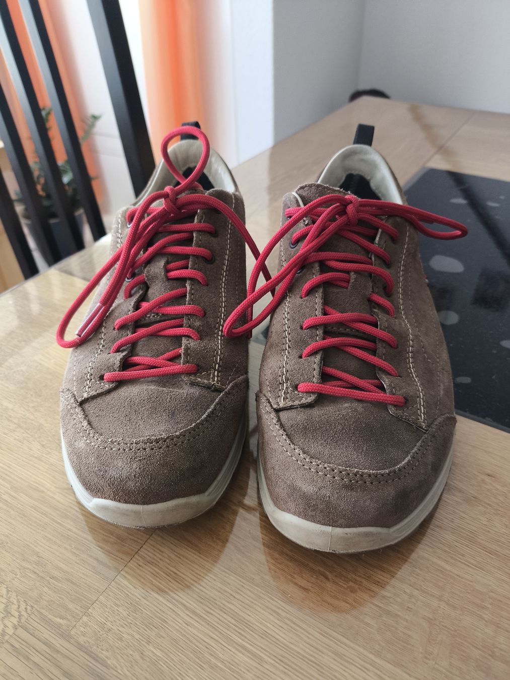Scarpe da donna: Outdoor Schuhe Jacalu Gr.39 – Usato da Burgdorf venduto da Ropajesi 3