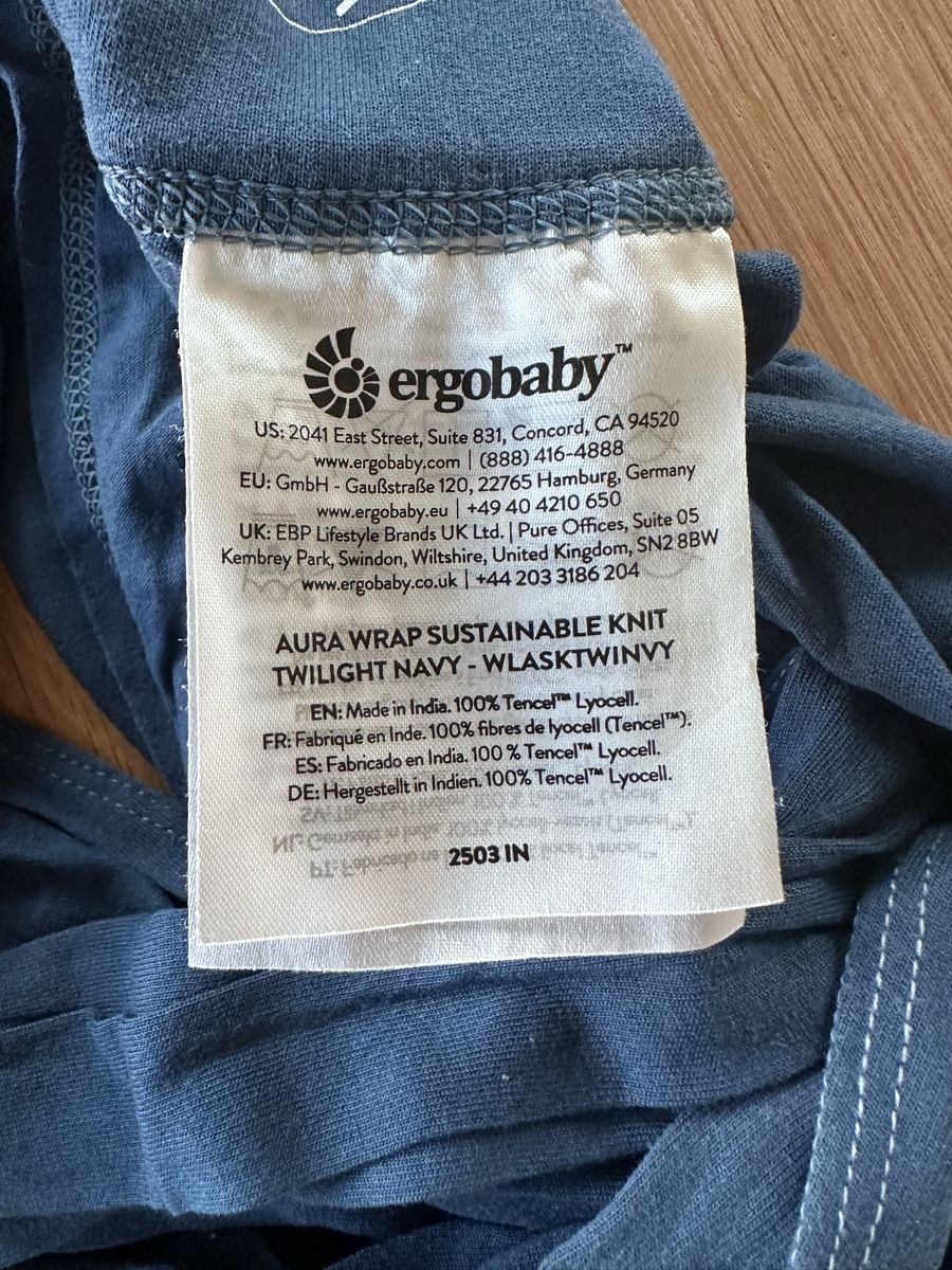 Ergo Baby Bauch- & Rückentragen: Tragetuch Ergobaby blau – Gebraucht aus Zürich von casiana 1