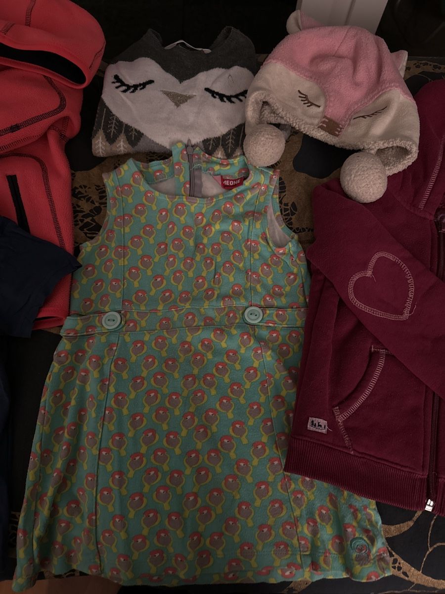Lotti & Set di vestiti: Kleiderpaket gr.104 Mädchen - 12 Stück – Usato da Oberägeri venduto da Loup18 2
