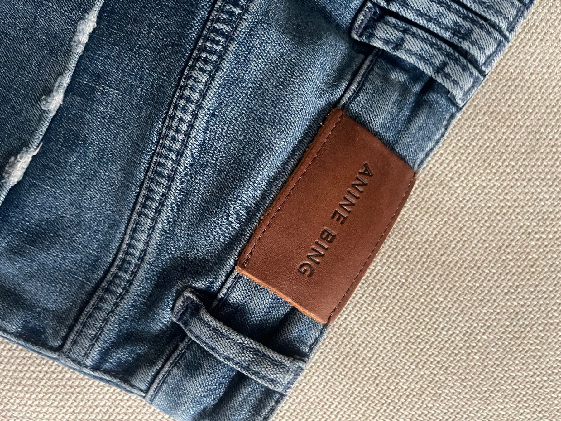 Anine Bing Jeans: Anine Bing Jeans – Gebraucht aus Zürich von aow_8p7m 4