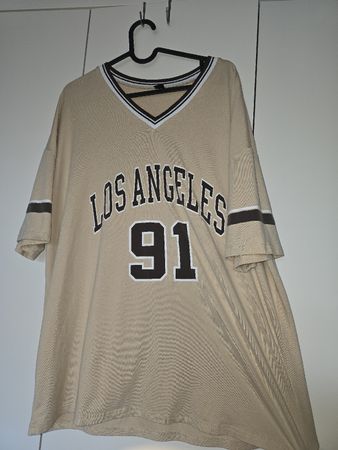 Trendiges T-Shirt "Los Angeles 91", Beige, Top Zustand!