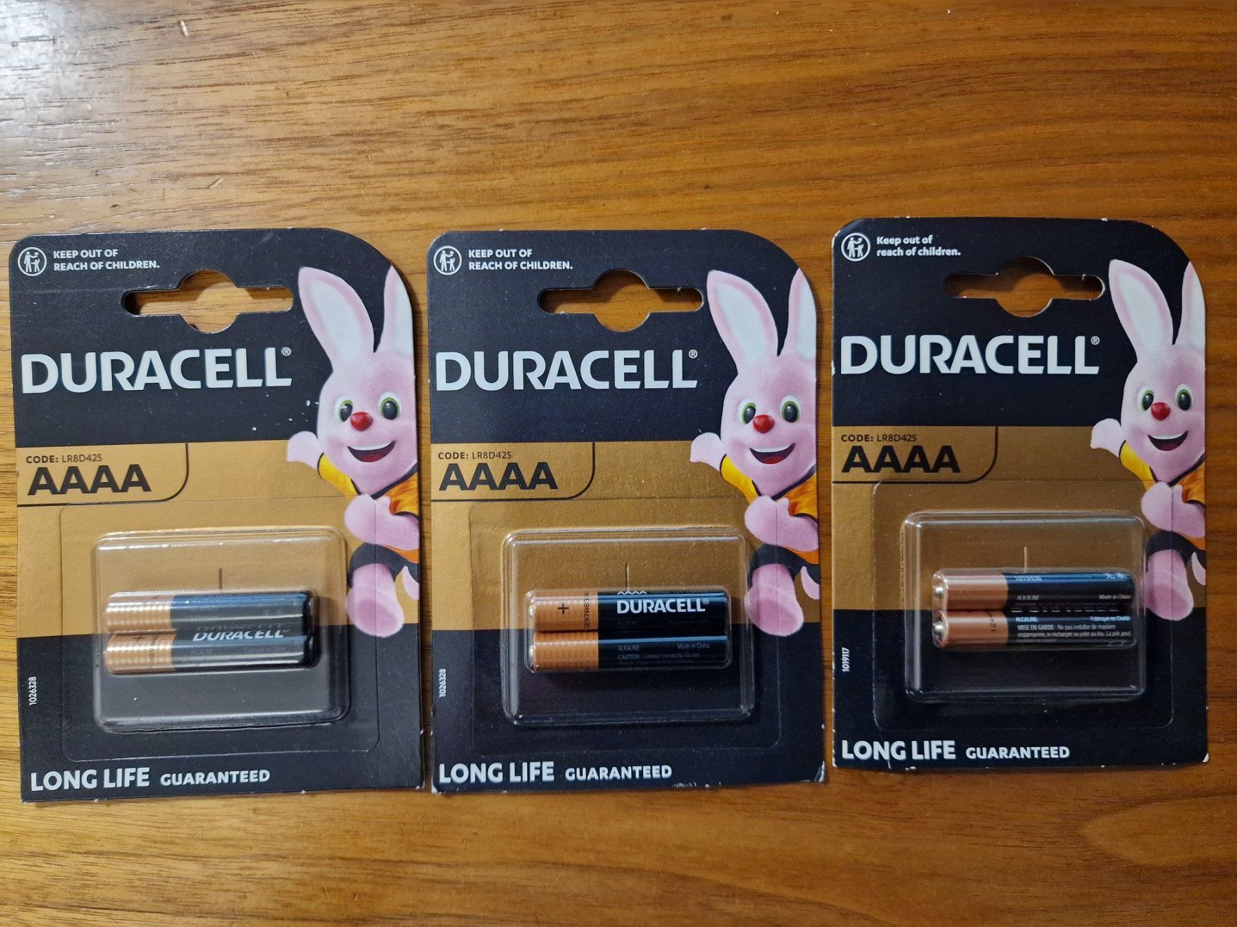 Duracell Akkus & Batterien: 6 Stück Duracell Ultra Mini, AAAA, Batterien – Neu und originalverpackt aus Zürich von Allerlei_Shop