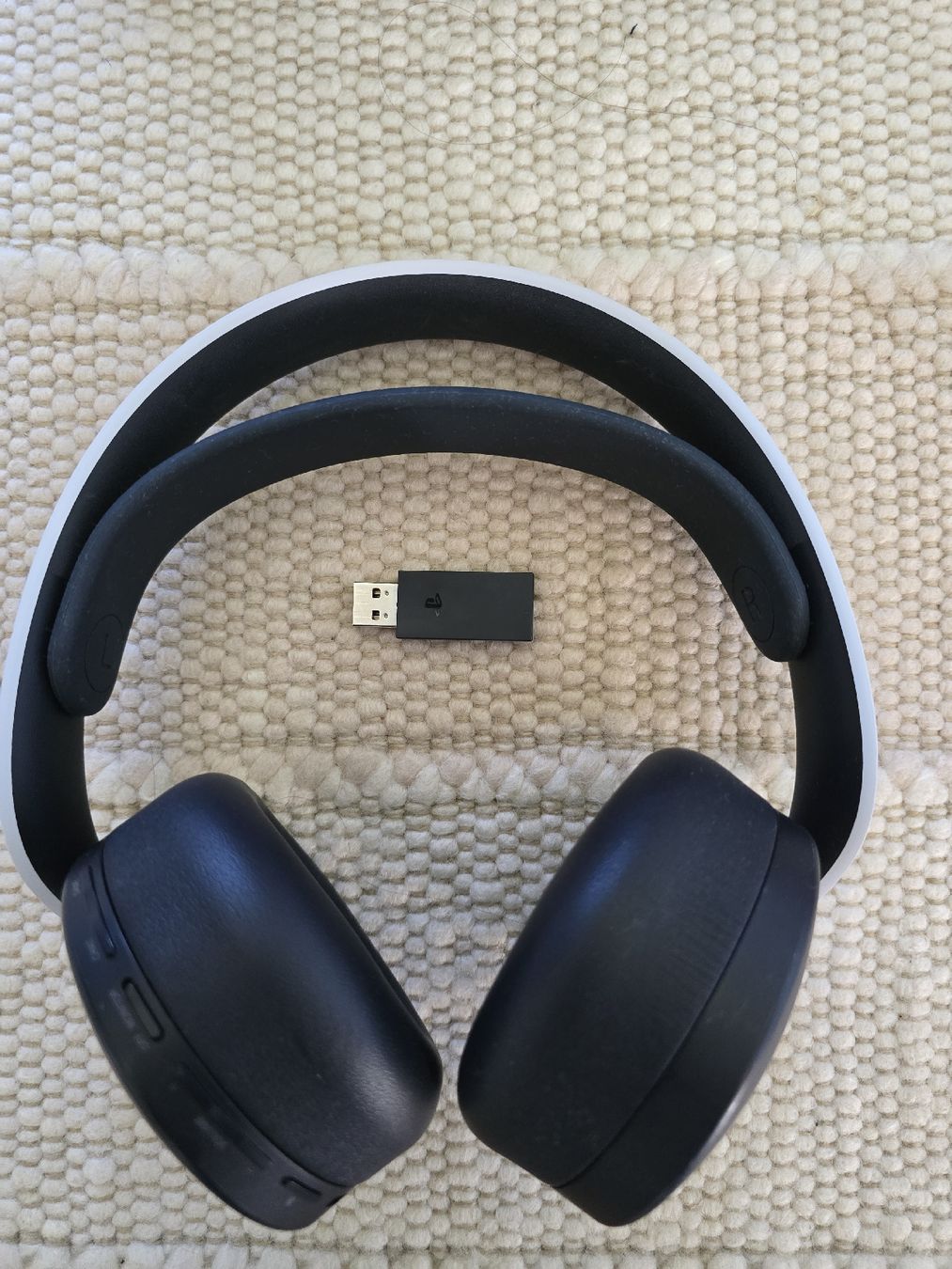 Sony Konsolen: PS4 (CUH-7216B) – Gebraucht aus Pfaffhausen von paulstanley 1