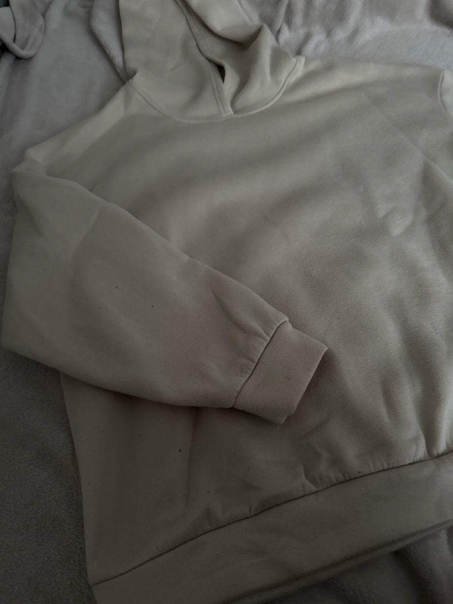 Maglioni & Felpe: Oversized Pullover Hoodie – Usato da Zürich venduto da uma_y5q8 1