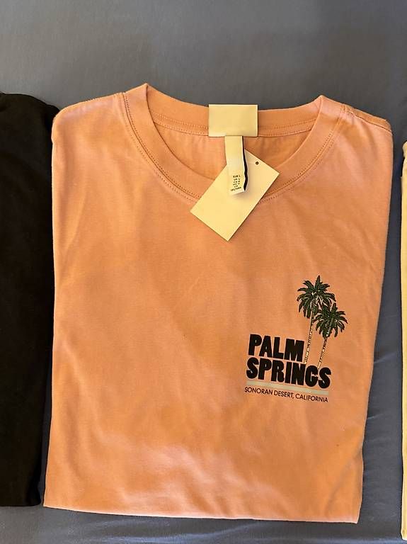 T-Shirts: 3 tshirts XL like new – Gebraucht aus Ascona von GioeleS 2