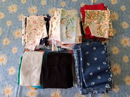 1500 Gr. Stoffreste Patchwork  bunte Muster