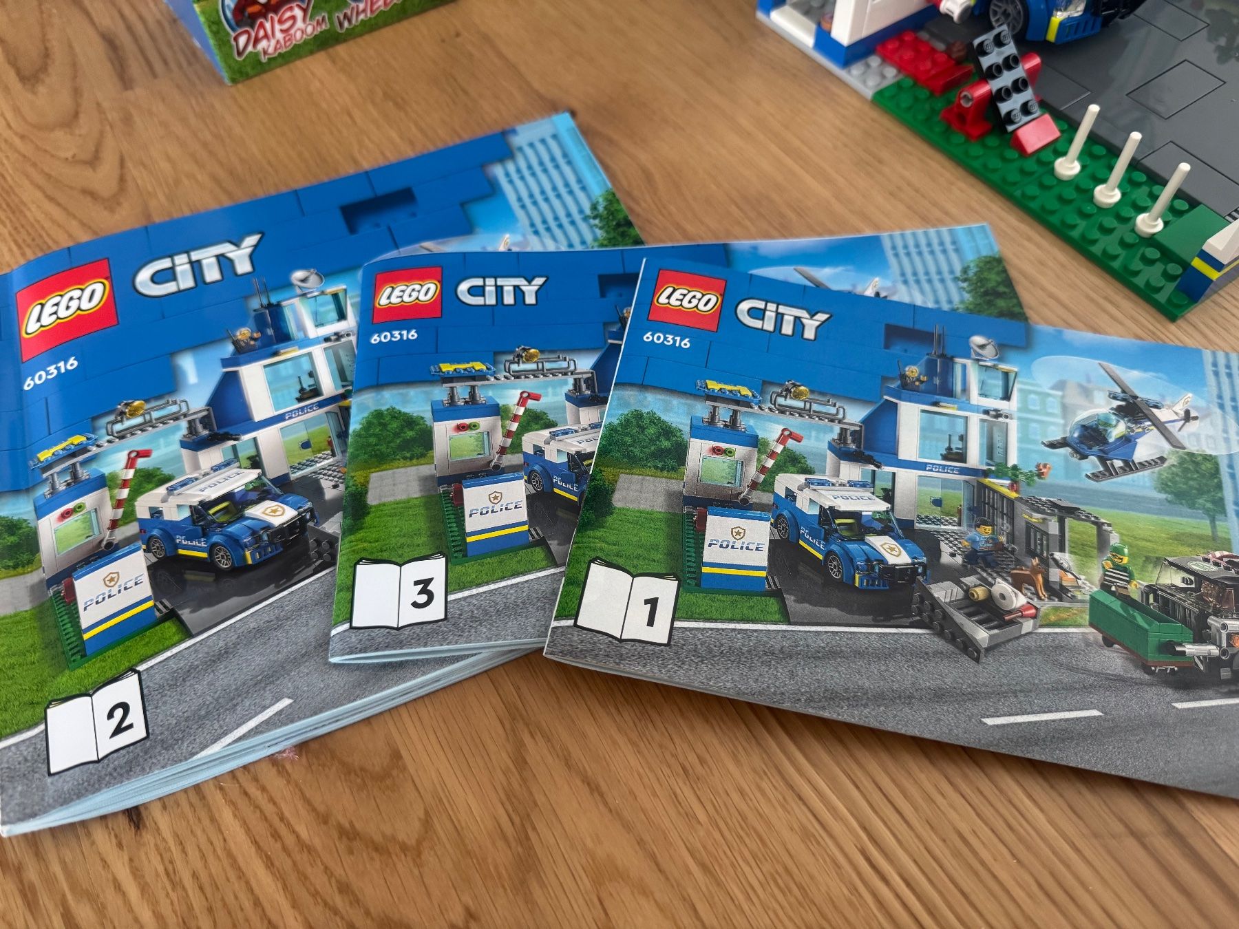 Lego Giocattoli: Lego City Polizei Station – Nuovo (secondo la descrizione) da Laupen BE venduto da tat_nk58 1
