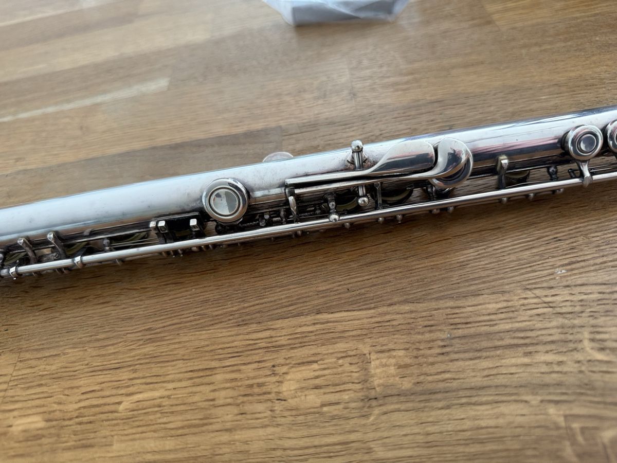 Yamaha Strumenti musicali: Querflöte Yamaha YFL 32 Mit Sterling Silber Stempel – Usato da Goldach venduto da Messerguru 7