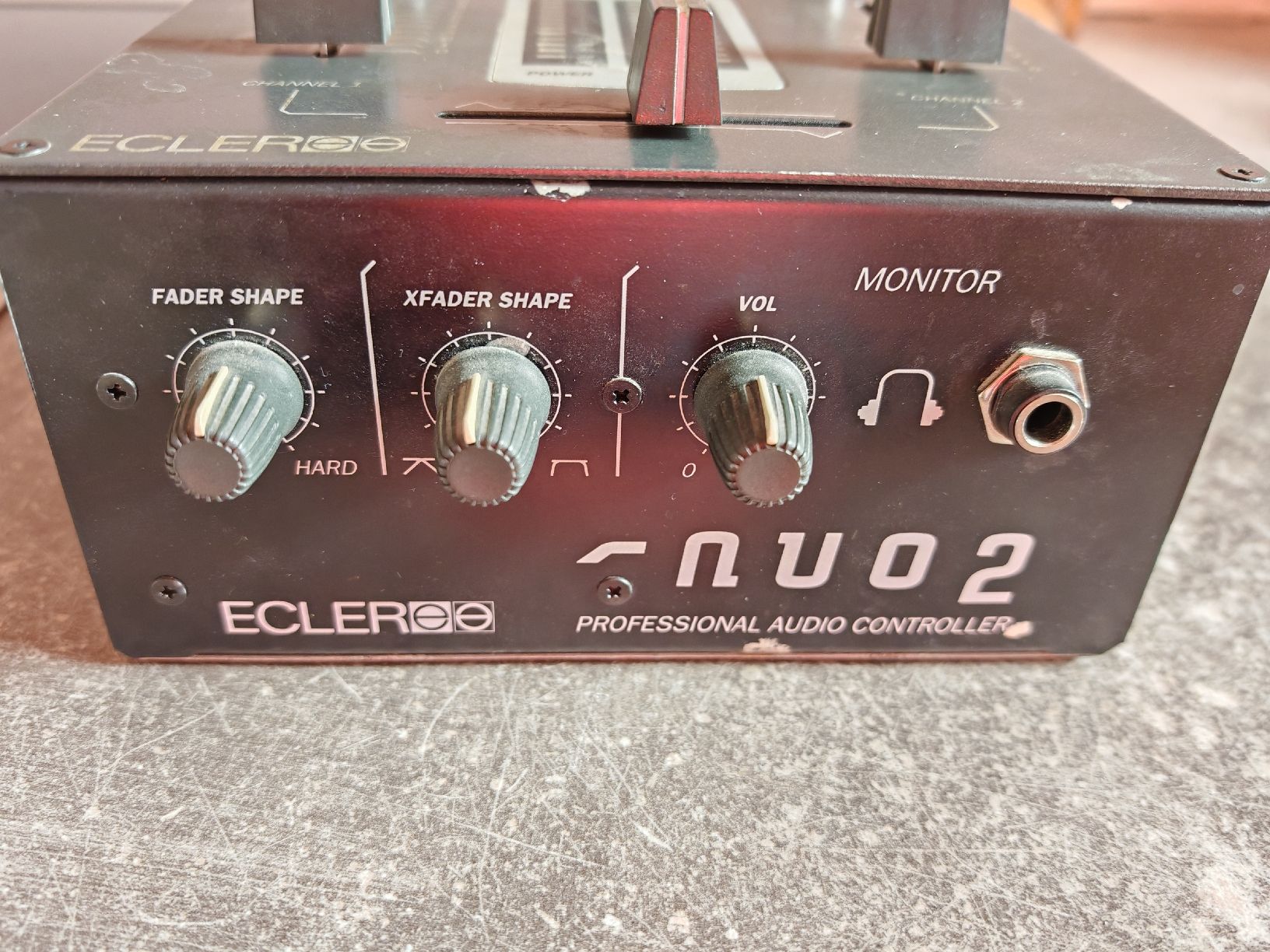 Mischpulte: Ecler Nuo 2 - Table de mixage – Gebraucht aus Bex von sni_q7lh 1