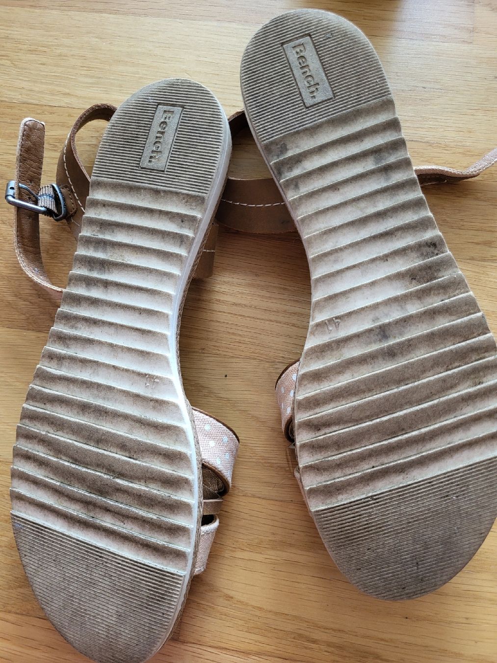 Bench Damenschuhe: Bench Sandalen Damenschuhe Grösse 41 – Gebraucht aus Wikon von lin_qw8x 3
