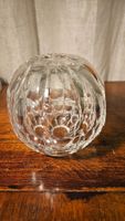 Antike Kristallglas Vase, Blumenvase, Rund, geschliffen D11